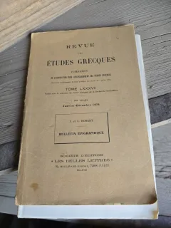 Revue des Études Grecques - J. et L. Robert Tome LXXXVII