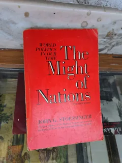 The Might of Nations - John G. Stoessinger