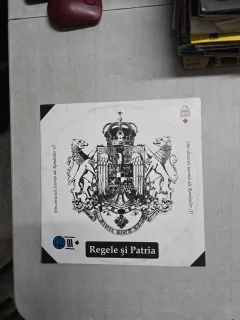 Vinil Regele și Patria