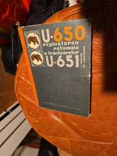 U-650 exploatarea ratională a tractorului U-651 - J. Mîhăițoiu, Gr. Caraciug
