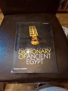 Dictionary of Ancient Egypt - Toby Wilkinson