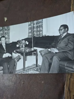 Fotografie Ceausescu alb negru , intalnire cu un lider dintr-un stat african