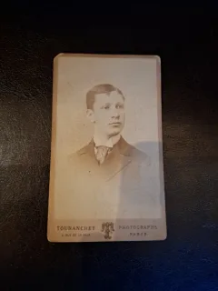Fotografie tip CDV Portret Barbat alb/negru - Touranchet