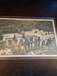 Carte postala , Baile Herculane vedere generala din parc - din perioada interbelica
