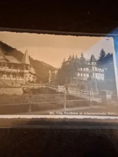 Carte postala , Slanic Moldova Vila Teodoru si Administratia Bailor , alb negru - Necirculata