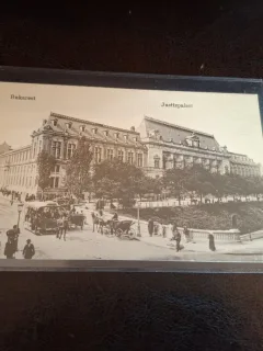 Carte postala Bucuresti , Palatul Justitiei , alb negru - Necirculata