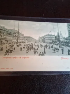 Carte postala alb negru , Munchen , Ludwigstrasse gegen das Siegesthor - Necirculata