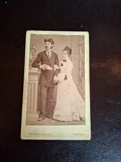 Fotografie tip CDV , Cuplu tanar , alb negru , Kolozsvart (Cluj-Napoca) - Veress Ferencz