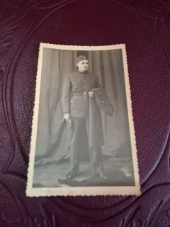 Fotografie veche, militar spaniol - alb negru