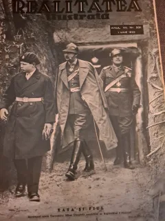 Revista Realitatea Ilustrata Anul VII Nr.331,1 Iunie 1933 - Pe coperta Tata si Fiul,Suveranul arata Voevodului Mihai Transeele construite de Regimentul 2 Pionieri