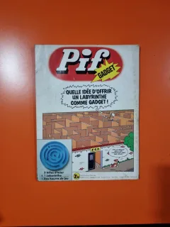 Pif Gadget - Quelle idee doffrir in labyrtinthe comme gadget