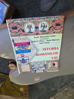 Istoria românilor VIII - Acad. Alexandru Vulpescu, Radu G. Păun, Radu Băjenaru, Ioan Grosu