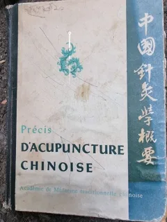 Academie de Medecine Traditionelle Chinoise - Precis D'Acupuncture Chinoise