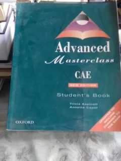 ADVANCED MASTERCLASS - TRICIA ASPINAL  (CARTE ENGLEZA PENTRU STUDENTII DE LA CLASELE AVANSATE)