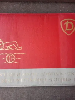 ALBUM FOTOGRAFII ORIGINALE DE LA AL IV-LEA CONCURS INTERNATIONAL DE NATATIE SI POLO DIN COTTBUS, GERMANIA, 1962