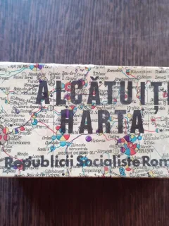 Alcatuiti harta RSR, joc puzzle, comunist