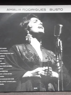 Amalia Rodrigues, Busto, vinyl