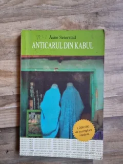 ANTICARUL DIN KABUL DE ASNE SEIERSTAD
