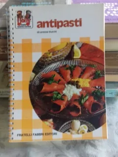 ANTIPASTI - LORENZA STUCCHI  (CARTE RETETE GUSTARI)