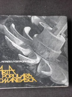 ARTA POPULARA ROMANEASCA - PAUL PETRESCU