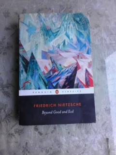 BEYOND GOOD AND EVIL - FRIEDRICH NIETZSCHE  (CARTE IN LIMBA ENGLEZA)
