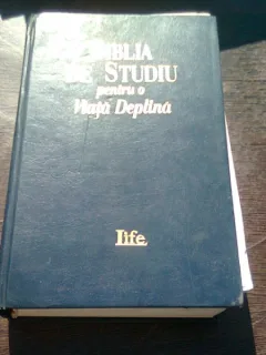 BIBLIA DE STUDIU PENTRU O VIATA DEPLINA - VERSIUNE C. CORNILESCU