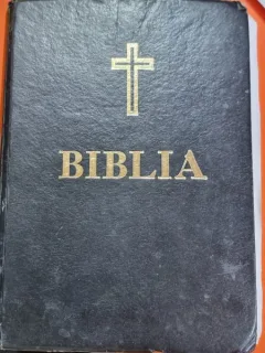 Biblia sau Sfanta Scriptura 1997 - Tiparita sub indrumarea si cu purtarea de grija a Prea Fericitului Parinte Teoctist