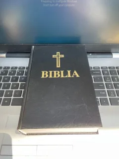 Biblia sau Sfinta Scriptura (tiparita sub indrumarea lui Teoctist)