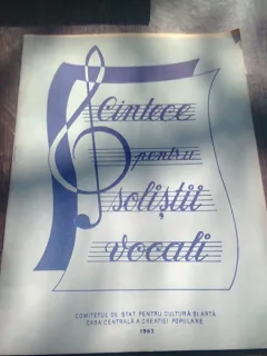 CANTECE PENTRU SOLISTI VOCALI
