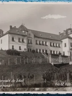 Carte postala, Abrud, Scoala Normala de baieti Andrei Saguna, 1935
