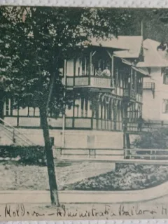 Carte Postala, Baile Slanic Moldova, Administratia Bailor si Hotelul Central, 1927