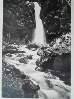 Carte postala, Busteni, Cascada Urlatoarea, 1935