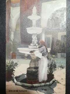 Carte postala, Constantinopole, A la Fontaine, color