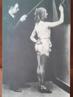 Carte postala erotica, perioada interbelica