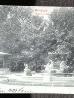 Carte postala, grup de statui in parc, Cluj, 1909