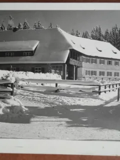 Carte postala, hotel in Poiana Brasov, iarna, perioada interbelica