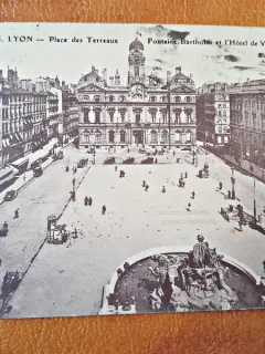 Carte Postala, Lyon, Place des Terreaux, circulata