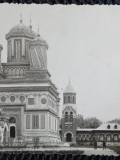 Carte postala, Manastirea Curtea de Arges cu Palatul Regal, 1938
