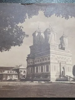 Carte postala, Manastirea Curtea de Arges, perioada interbelica