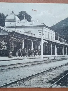 Carte postala, necirculata, Gara din Sinaia, perioada interbelica