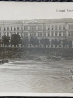 Carte postala, Oradea, Liceul Emanuil Gojdu, perioada interbelica