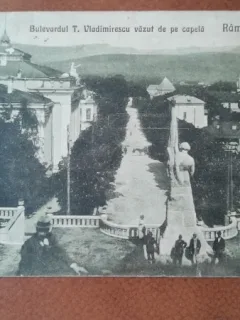 Carte postala, Ramnicu Valcea, Bd. T.Vladimirescu vazut de pe capela, 1923