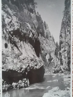 Carte postala, Regiunea lacului Ghilcos, la Cheile Bicazului, 1935