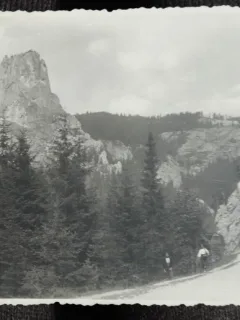 Carte postala, Romania vedere din munti, anii 50