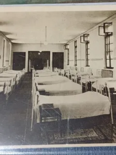 Carte postala - Scoala centrala de fete din Bucuresti: Dormitorul Nr. 1