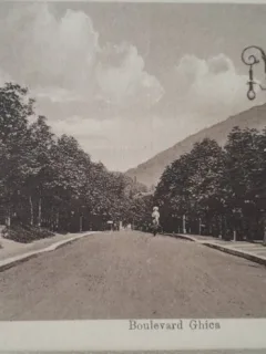 Carte postala, Sinaia, Bulevardul Ghica, perioada interbelica