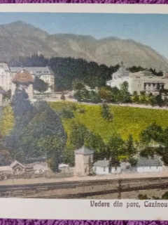 Carte postala, Sinaia, Vedere din parc, Cazinoul si Palace Hotel, perioada interbelica