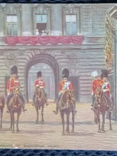 Carte Postala, The King Taking the Salute at Buckingham Palace, perioda interbelica