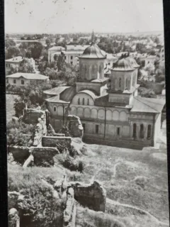 Carte Postala, Tirgoviste, Biserica Domneasca, inceputul perioadei comuniste