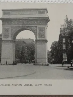Carte postala, Washington Arch, New York, perioada interbelica